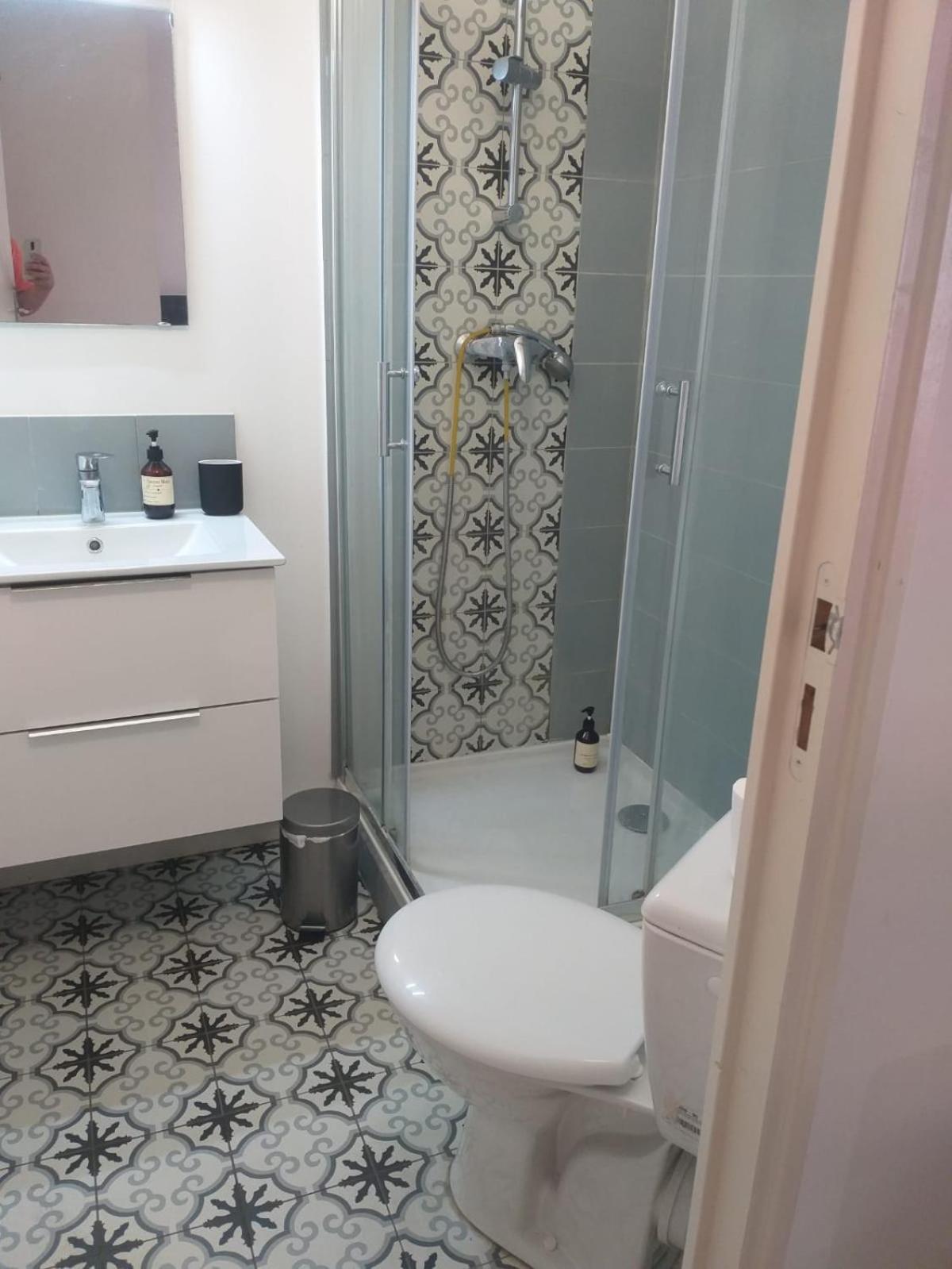 Le Refuge Urbain - Port A 2 Pas & Animaux Acceptes Apartment Тулон Екстериор снимка