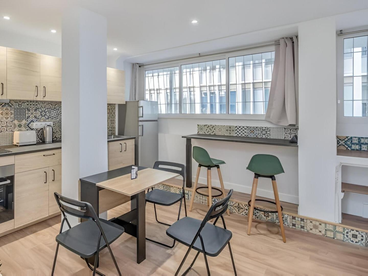 Le Refuge Urbain - Port A 2 Pas & Animaux Acceptes Apartment Тулон Екстериор снимка