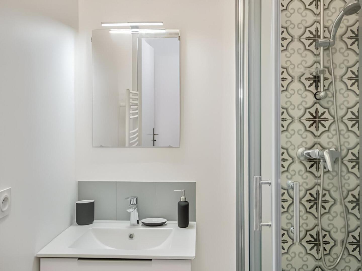 Le Refuge Urbain - Port A 2 Pas & Animaux Acceptes Apartment Тулон Екстериор снимка