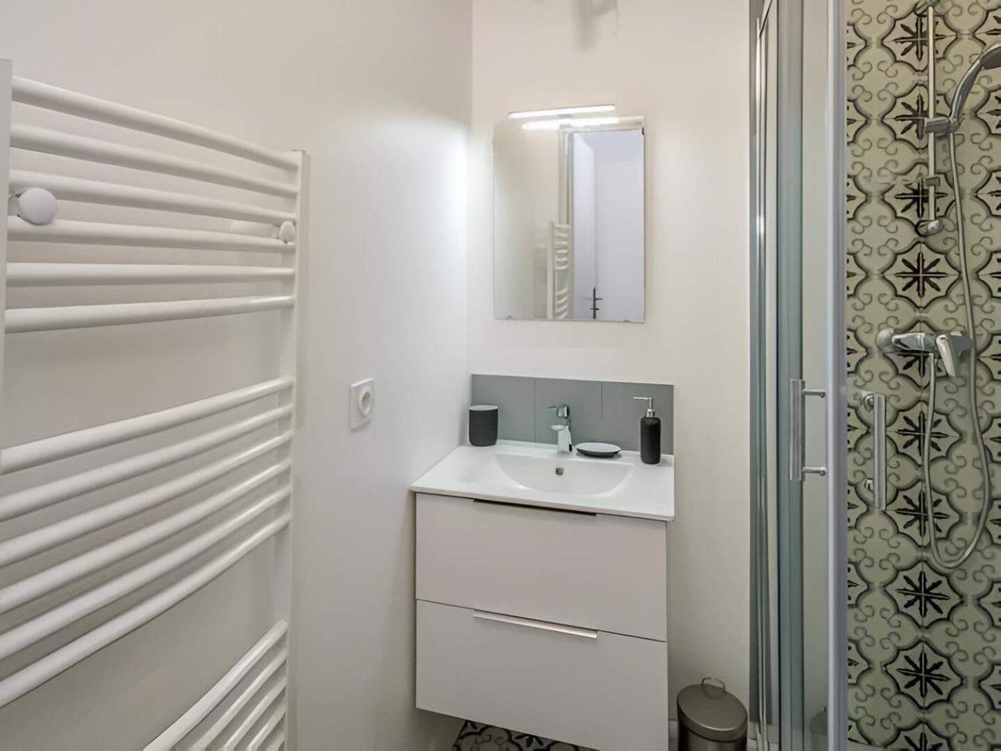 Le Refuge Urbain - Port A 2 Pas & Animaux Acceptes Apartment Тулон Екстериор снимка